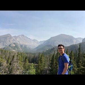 Meet your Posher, Dakota